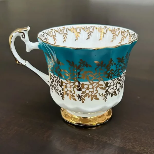 00045 Elizabethan Fine Bone China by Taylor and Kent England - Image 3