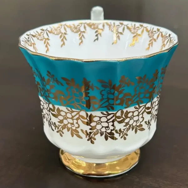 00045 Elizabethan Fine Bone China by Taylor and Kent England - Image 4