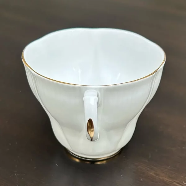 00075 Royal Albert Bone China England Teacup Set - Image 2