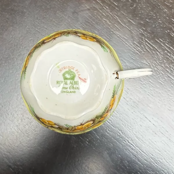 00085 Royal Albert Bone China Teacup Set Partridge Pea - Image 6